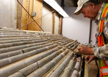 RJK Explorations: Correct Indicator Mineral Potential for Large Diamonds in Paradis Sample